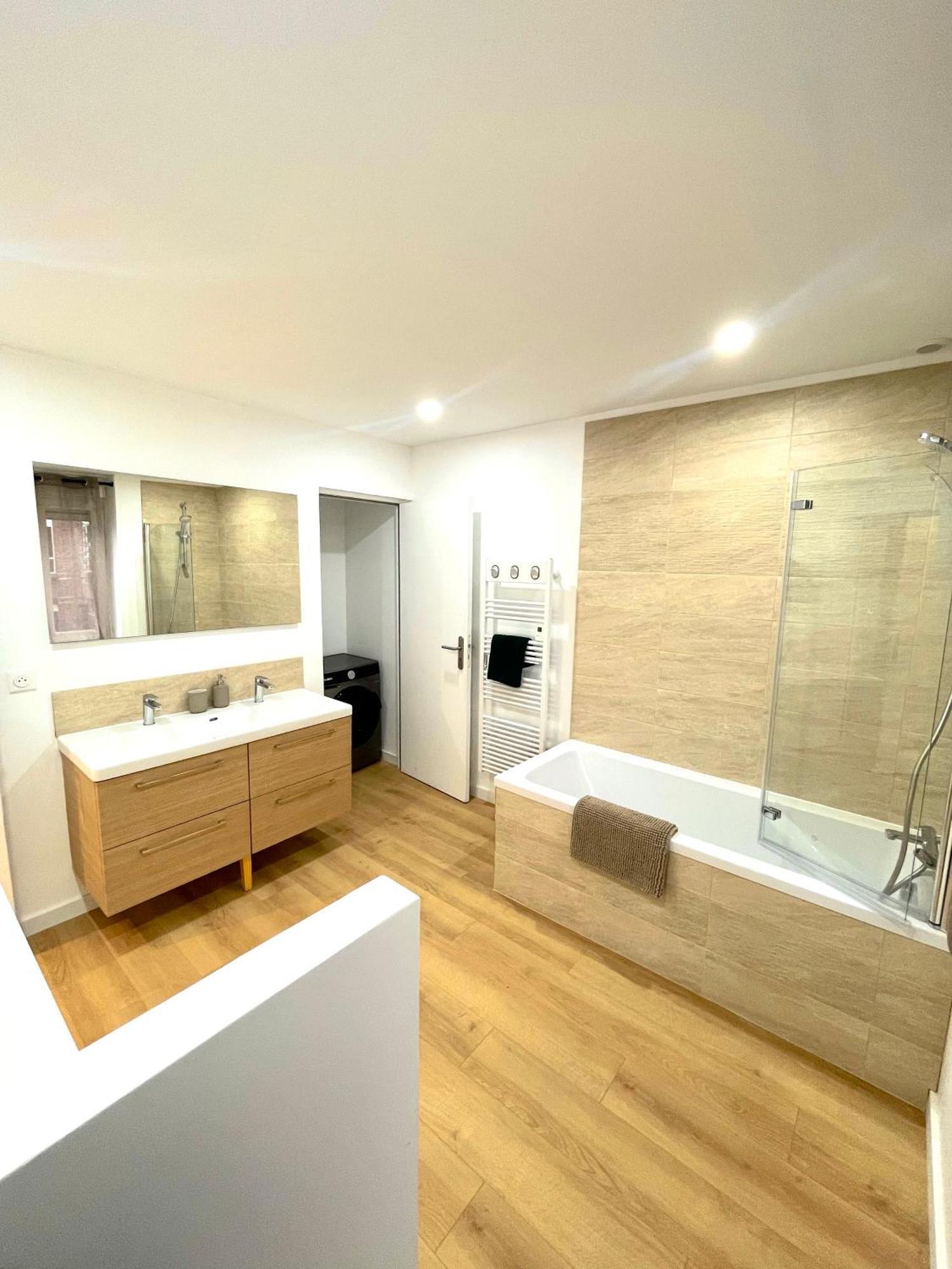 Mouvaux Maison Familiale 3 Chambres Avec Terrasse מראה חיצוני תמונה
